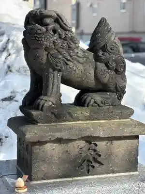 札幌諏訪神社の狛犬