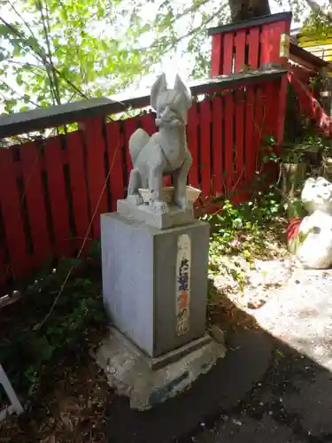 御金稲荷神社の狛犬