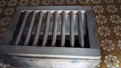 塩見神社の本殿・本堂