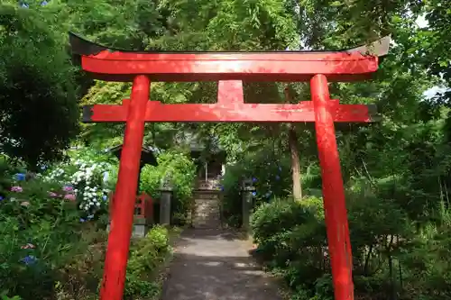 三春駒神社の鳥居