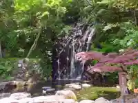 玉簾神社の庭園