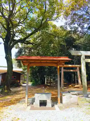 逆川神社の手水舎