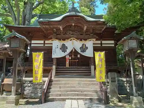 妻科神社の本殿・本堂