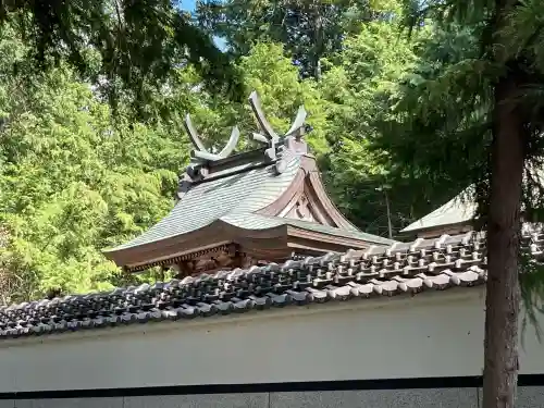 春日神社の{uncategorized: "未分類", other: "その他", undefined: "問題あり", building: "その他建物", grave: "お墓", sacred_gate: "鳥居", guardian: "狛犬", statue: "像", buddha: "仏像", history: "歴史", nature: "自然", garden: "庭園", animal: "動物", pagoda: "塔", temizu: "手水舎", mountain_gate: "山門・神門", sanctuary: "本殿・本堂", subordinate: "末社・摂社", art: "芸術", scenery: "景色", jizo: "地蔵", ema: "絵馬", goshuin: "御朱印", omikuji: "おみくじ", items: "授与品その他", amulet: "お守り", goshuincho: "御朱印帳", eats: "食事", festival: "お祭り", votive_dance: "神楽", shichigosan: "七五三参", wedding: "結婚式", experience: "体験その他", initially: "初詣", around: "周辺", anti_infection: "感染症対策"}