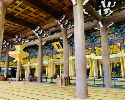 本山専修寺の本殿・本堂