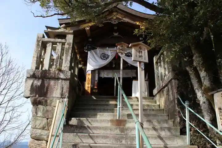 阿賀神社の本殿・本堂