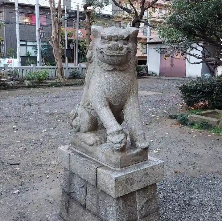 御園神社の狛犬