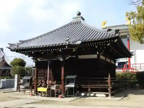 大聖勝軍寺の本殿