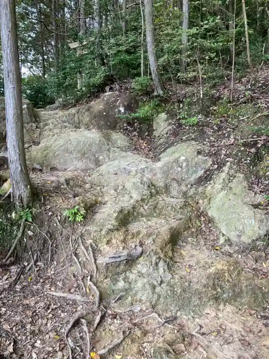 石上布都魂神社(岡山県)