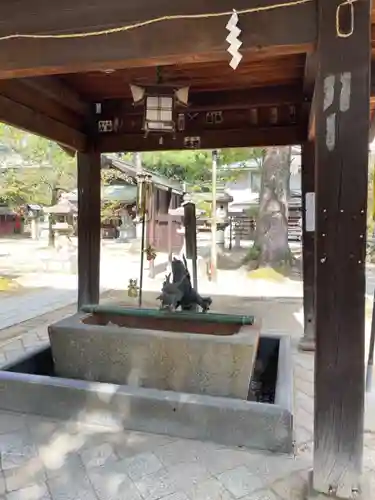 那古野神社の手水舎