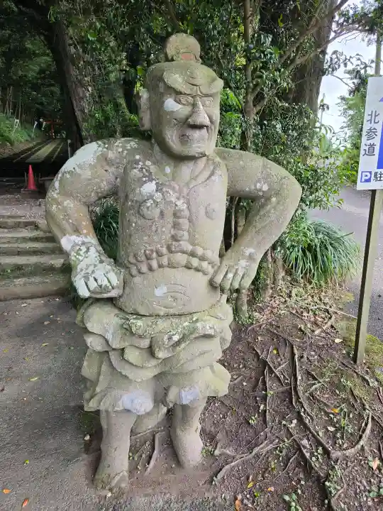 霧島岑神社の{uncategorized: "未分類", other: "その他", undefined: "問題あり", building: "その他建物", grave: "お墓", sacred_gate: "鳥居", guardian: "狛犬", statue: "像", buddha: "仏像", history: "歴史", nature: "自然", garden: "庭園", animal: "動物", pagoda: "塔", temizu: "手水舎", mountain_gate: "山門・神門", sanctuary: "本殿・本堂", subordinate: "末社・摂社", art: "芸術", scenery: "景色", jizo: "地蔵", ema: "絵馬", goshuin: "御朱印", omikuji: "おみくじ", items: "授与品その他", amulet: "お守り", goshuincho: "御朱印帳", eats: "食事", festival: "お祭り", votive_dance: "神楽", shichigosan: "七五三参", wedding: "結婚式", experience: "体験その他", initially: "初詣", around: "周辺", anti_infection: "感染症対策"}