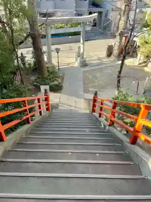 於玉稲荷神社の{uncategorized: "未分類", other: "その他", undefined: "問題あり", building: "その他建物", grave: "お墓", sacred_gate: "鳥居", guardian: "狛犬", statue: "像", buddha: "仏像", history: "歴史", nature: "自然", garden: "庭園", animal: "動物", pagoda: "塔", temizu: "手水舎", mountain_gate: "山門・神門", sanctuary: "本殿・本堂", subordinate: "末社・摂社", art: "芸術", scenery: "景色", jizo: "地蔵", ema: "絵馬", goshuin: "御朱印", omikuji: "おみくじ", items: "授与品その他", amulet: "お守り", goshuincho: "御朱印帳", eats: "食事", festival: "お祭り", votive_dance: "神楽", shichigosan: "七五三参", wedding: "結婚式", experience: "体験その他", initially: "初詣", around: "周辺", anti_infection: "感染症対策"}