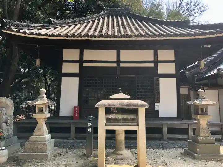 八事山 興正寺の本殿・本堂