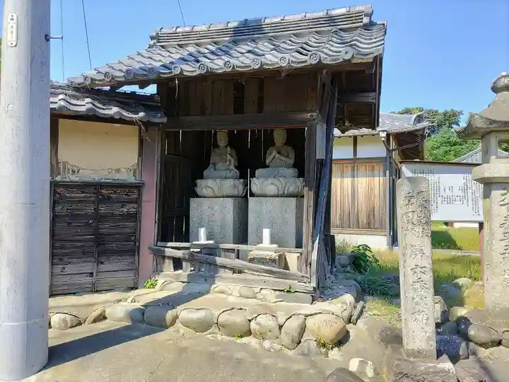 釜地藏寺の末社・摂社