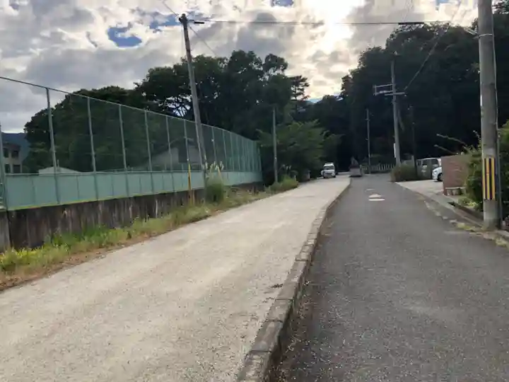 鴨都波神社の周辺