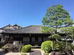 十輪院の本殿