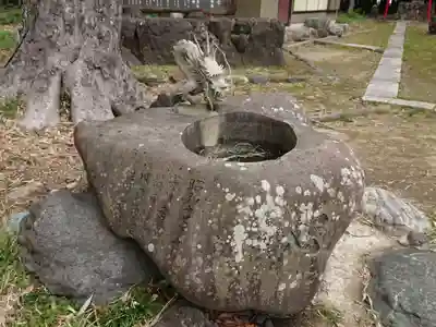 熊野社の手水舎