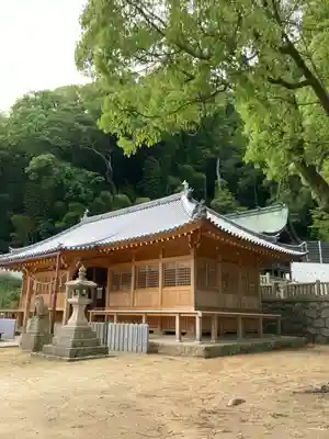炬口八幡神社の本殿・本堂