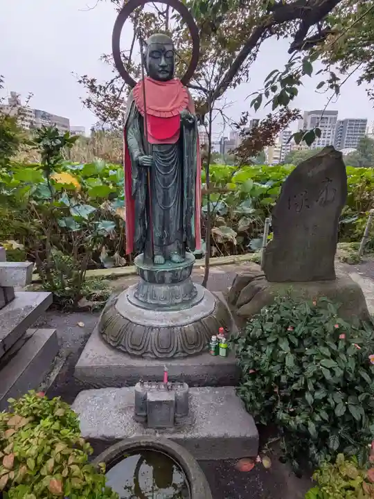 寛永寺不忍池弁天堂の地蔵