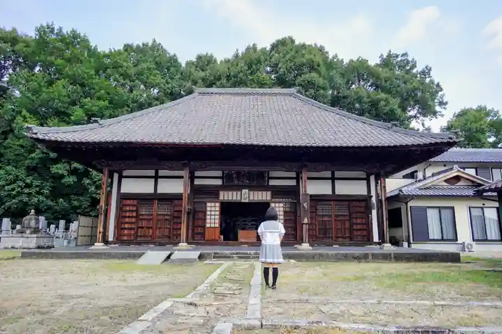 永福寺の本殿・本堂