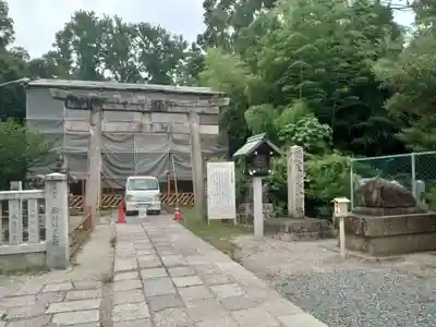 大鳥美波比神社（大鳥大社境内摂社）の鳥居