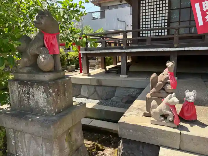 正宗稲荷大明神の{uncategorized: "未分類", other: "その他", undefined: "問題あり", building: "その他建物", grave: "お墓", sacred_gate: "鳥居", guardian: "狛犬", statue: "像", buddha: "仏像", history: "歴史", nature: "自然", garden: "庭園", animal: "動物", pagoda: "塔", temizu: "手水舎", mountain_gate: "山門・神門", sanctuary: "本殿・本堂", subordinate: "末社・摂社", art: "芸術", scenery: "景色", jizo: "地蔵", ema: "絵馬", goshuin: "御朱印", omikuji: "おみくじ", items: "授与品その他", amulet: "お守り", goshuincho: "御朱印帳", eats: "食事", festival: "お祭り", votive_dance: "神楽", shichigosan: "七五三参", wedding: "結婚式", experience: "体験その他", initially: "初詣", around: "周辺", anti_infection: "感染症対策"}