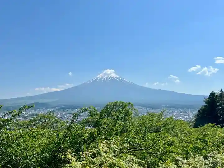新倉富士浅間神社(山梨県)