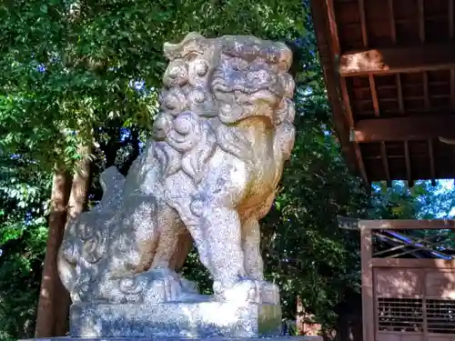 神明社（今岡神明社）の狛犬