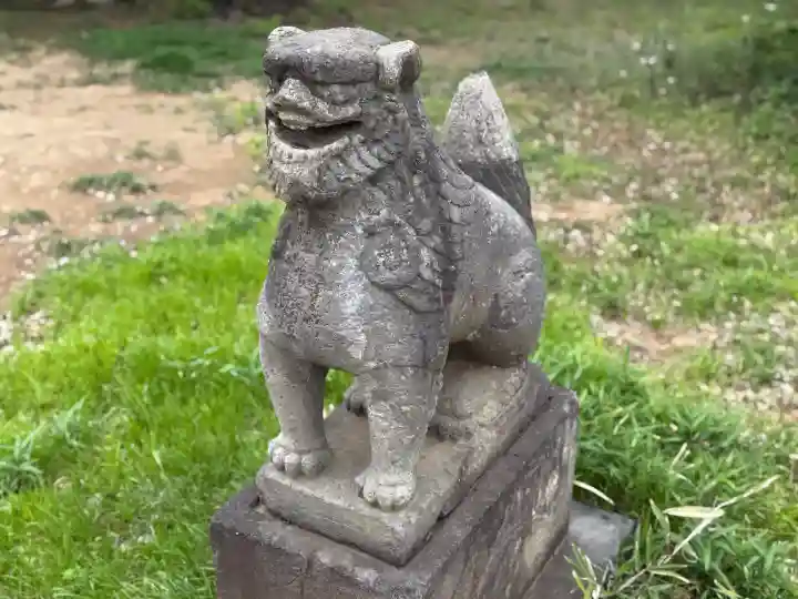 秋葉神社の{uncategorized: "未分類", other: "その他", undefined: "問題あり", building: "その他建物", grave: "お墓", sacred_gate: "鳥居", guardian: "狛犬", statue: "像", buddha: "仏像", history: "歴史", nature: "自然", garden: "庭園", animal: "動物", pagoda: "塔", temizu: "手水舎", mountain_gate: "山門・神門", sanctuary: "本殿・本堂", subordinate: "末社・摂社", art: "芸術", scenery: "景色", jizo: "地蔵", ema: "絵馬", goshuin: "御朱印", omikuji: "おみくじ", items: "授与品その他", amulet: "お守り", goshuincho: "御朱印帳", eats: "食事", festival: "お祭り", votive_dance: "神楽", shichigosan: "七五三参", wedding: "結婚式", experience: "体験その他", initially: "初詣", around: "周辺", anti_infection: "感染症対策"}