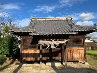 友近神社の本殿
