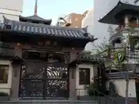 勝立寺の山門・神門