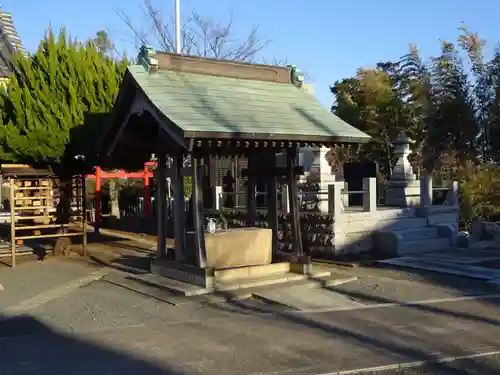 若雷神社の手水舎