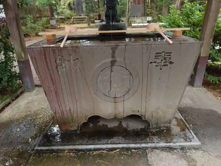 春日山神社(新潟県)