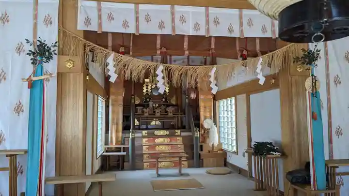 昆布森神社の本殿・本堂