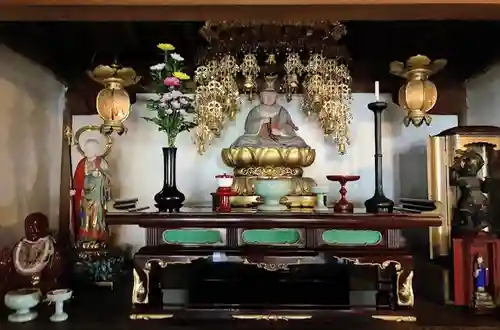 常楽寺の本殿・本堂