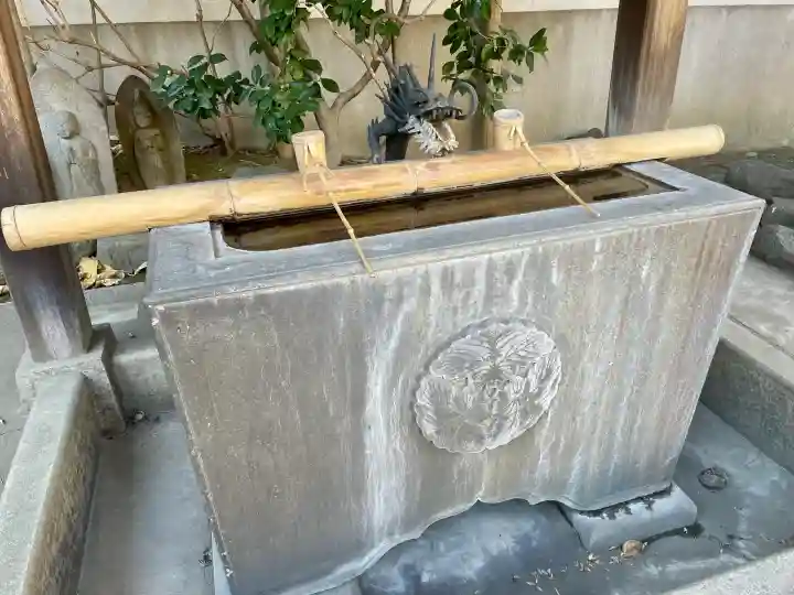 成就院の{uncategorized: "未分類", other: "その他", undefined: "問題あり", building: "その他建物", grave: "お墓", sacred_gate: "鳥居", guardian: "狛犬", statue: "像", buddha: "仏像", history: "歴史", nature: "自然", garden: "庭園", animal: "動物", pagoda: "塔", temizu: "手水舎", mountain_gate: "山門・神門", sanctuary: "本殿・本堂", subordinate: "末社・摂社", art: "芸術", scenery: "景色", jizo: "地蔵", ema: "絵馬", goshuin: "御朱印", omikuji: "おみくじ", items: "授与品その他", amulet: "お守り", goshuincho: "御朱印帳", eats: "食事", festival: "お祭り", votive_dance: "神楽", shichigosan: "七五三参", wedding: "結婚式", experience: "体験その他", initially: "初詣", around: "周辺", anti_infection: "感染症対策"}