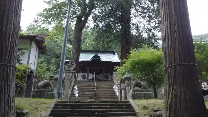 新海三社神社のその他建物