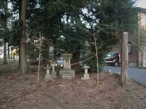 雷電神社の末社