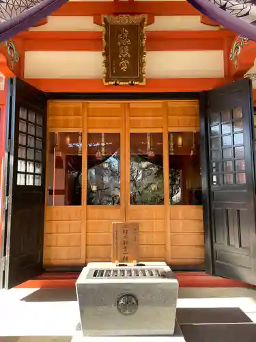 芝東照宮の本殿・本堂