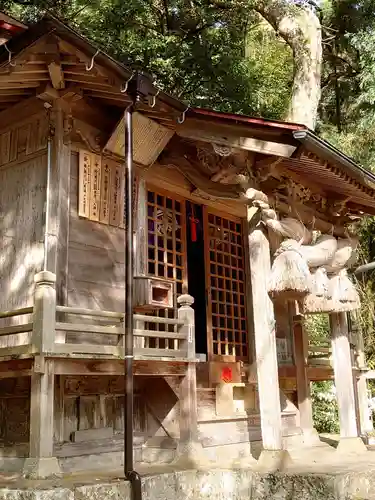 赤猪岩神社の本殿