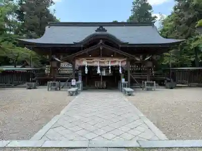 大和神社の{uncategorized: "未分類", other: "その他", undefined: "問題あり", building: "その他建物", grave: "お墓", sacred_gate: "鳥居", guardian: "狛犬", statue: "像", buddha: "仏像", history: "歴史", nature: "自然", garden: "庭園", animal: "動物", pagoda: "塔", temizu: "手水舎", mountain_gate: "山門・神門", sanctuary: "本殿・本堂", subordinate: "末社・摂社", art: "芸術", scenery: "景色", jizo: "地蔵", ema: "絵馬", goshuin: "御朱印", omikuji: "おみくじ", items: "授与品その他", amulet: "お守り", goshuincho: "御朱印帳", eats: "食事", festival: "お祭り", votive_dance: "神楽", shichigosan: "七五三参", wedding: "結婚式", experience: "体験その他", initially: "初詣", around: "周辺", anti_infection: "感染症対策"}