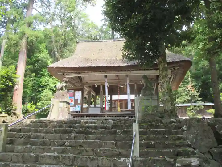 伊香具神社の本殿・本堂