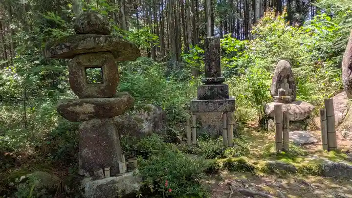 岩坂十三仏(滋賀県)
