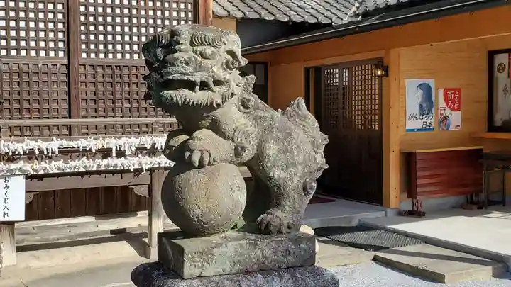金富神社の狛犬
