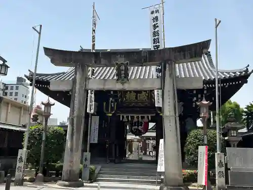 櫛田神社の鳥居
