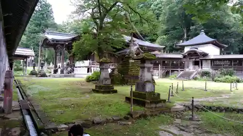 普光寺の庭園