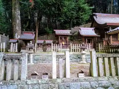矢田八幡神社の末社・摂社
