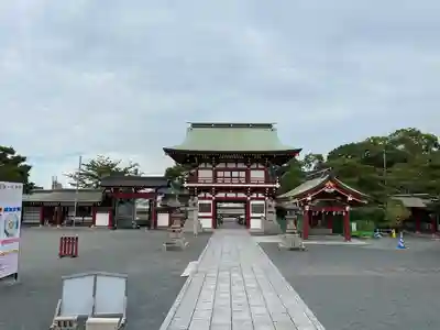 篠崎八幡神社の山門・神門