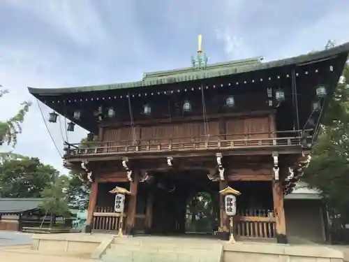 石切劔箭神社の山門