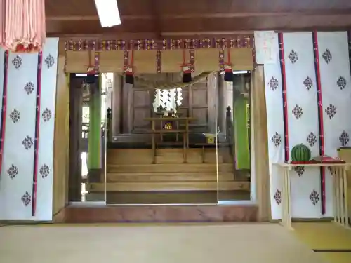 神根神社の本殿・本堂